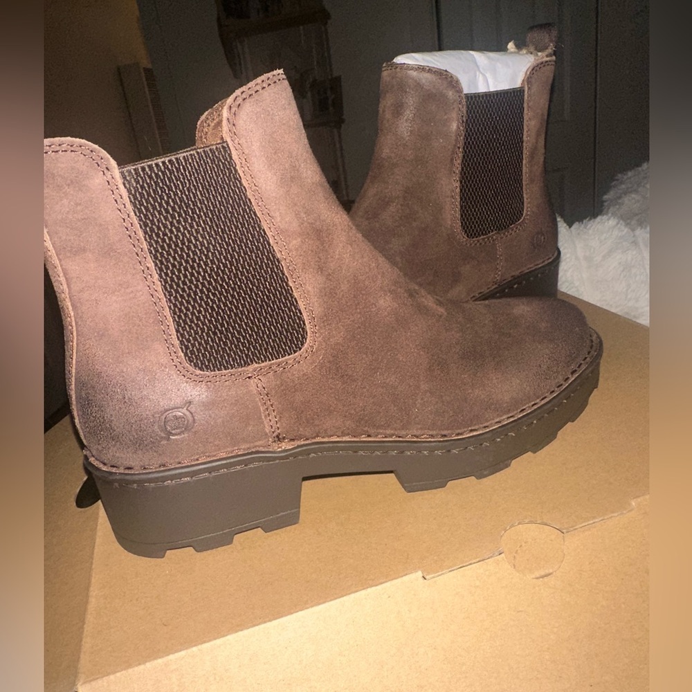 Verona dark brown distressed Chelsea boots